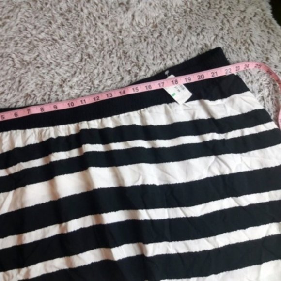 Ava & Viv Black White Striped Midi Skirt Plus Size 3X NWOT - Picture 10 of 11